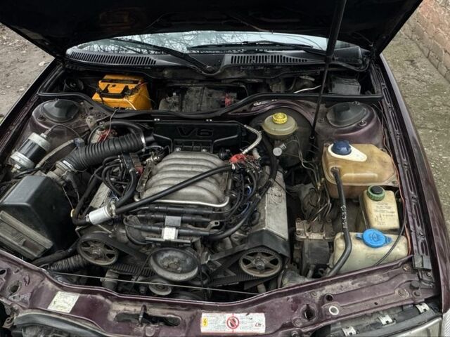 Красный Ауди 100, объемом двигателя 2.8 л и пробегом 495 тыс. км за 1700 $, фото 7 на Automoto.ua