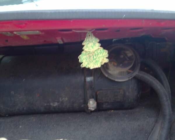 Красный Ауди 100, объемом двигателя 2 л и пробегом 400 тыс. км за 3300 $, фото 14 на Automoto.ua