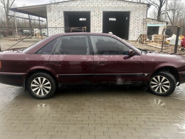 Красный Ауди 100, объемом двигателя 2.5 л и пробегом 496 тыс. км за 2318 $, фото 1 на Automoto.ua