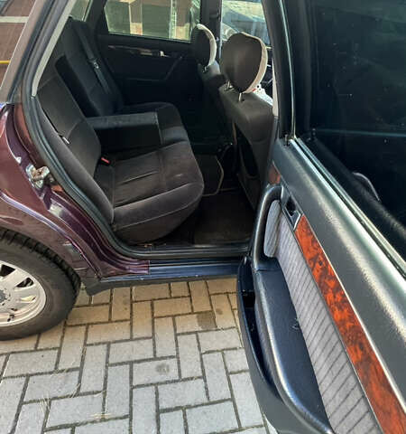 Красный Ауди 100, объемом двигателя 2.77 л и пробегом 200 тыс. км за 2999 $, фото 11 на Automoto.ua