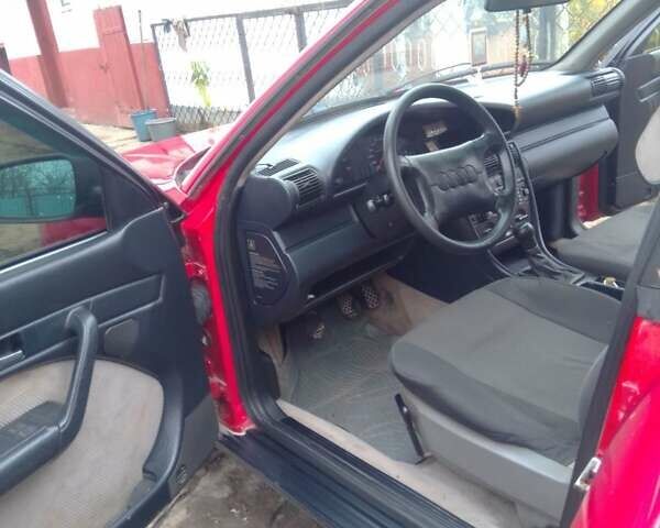 Красный Ауди 100, объемом двигателя 2 л и пробегом 400 тыс. км за 3300 $, фото 10 на Automoto.ua