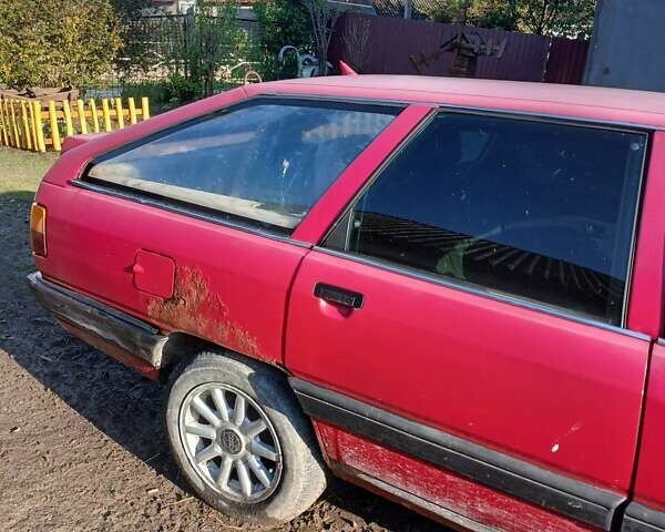 Красный Ауди 100, объемом двигателя 2.23 л и пробегом 100 тыс. км за 750 $, фото 2 на Automoto.ua