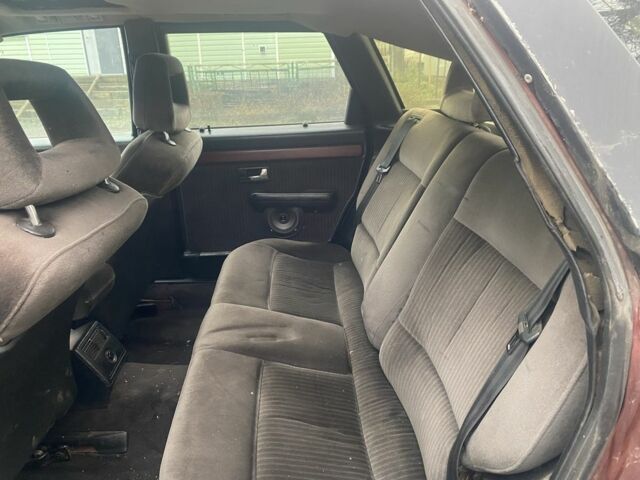 Червоний Ауді 100, об'ємом двигуна 2 л та пробігом 350 тис. км за 1547 $, фото 4 на Automoto.ua
