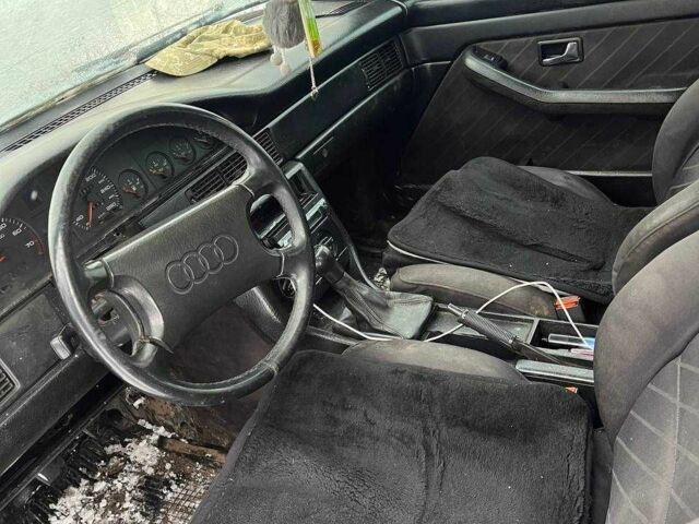 Червоний Ауді 100, об'ємом двигуна 2.3 л та пробігом 300 тис. км за 1000 $, фото 2 на Automoto.ua