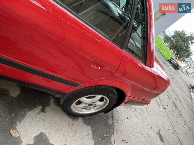 Красный Ауди 100, объемом двигателя 2 л и пробегом 300 тыс. км за 2700 $, фото 7 на Automoto.ua