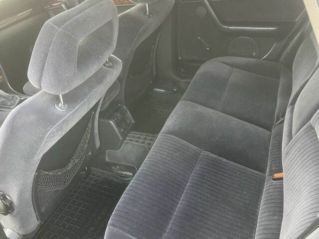 Червоний Ауді 100, об'ємом двигуна 2.6 л та пробігом 492 тис. км за 3200 $, фото 7 на Automoto.ua