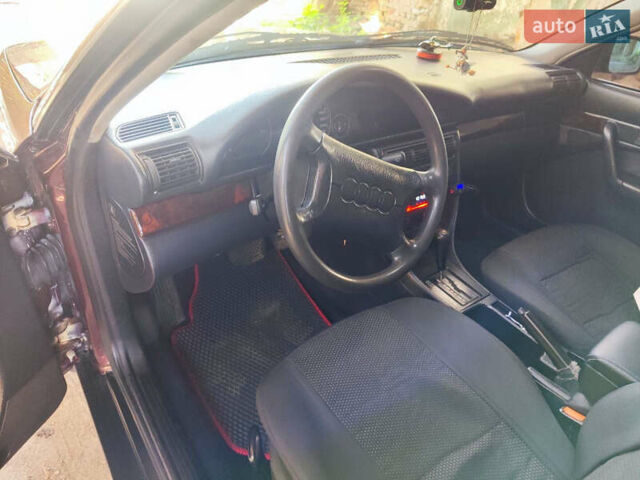 Красный Ауди 100, объемом двигателя 2.5 л и пробегом 550 тыс. км за 4000 $, фото 8 на Automoto.ua