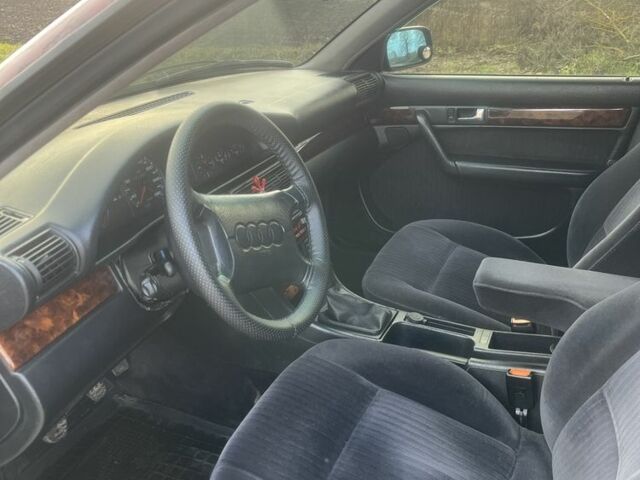 Червоний Ауді 100, об'ємом двигуна 2.6 л та пробігом 492 тис. км за 3200 $, фото 5 на Automoto.ua