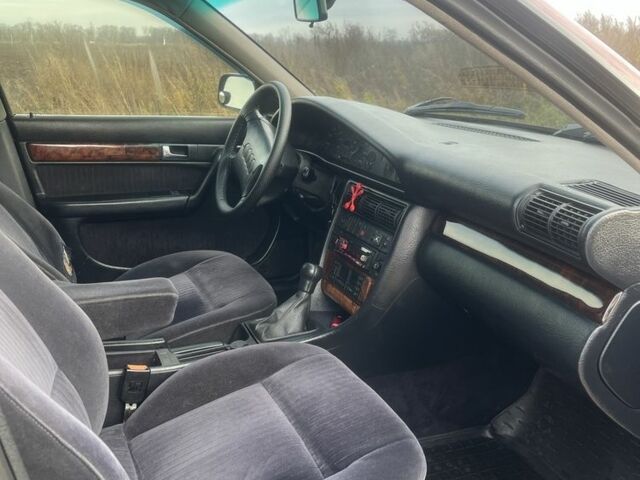 Червоний Ауді 100, об'ємом двигуна 2.6 л та пробігом 492 тис. км за 3200 $, фото 4 на Automoto.ua