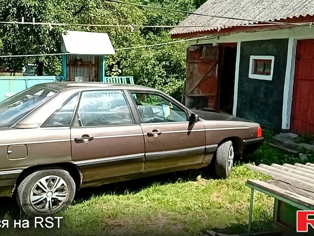 Ауді 100, об'ємом двигуна 2.2 л та пробігом 100 тис. км за 850 $, фото 8 на Automoto.ua