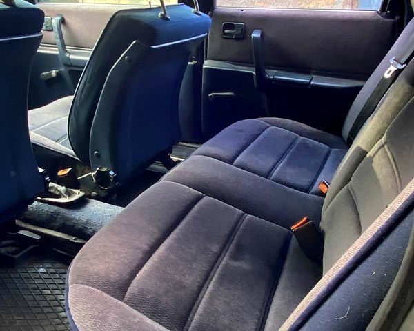 Ауди 100, объемом двигателя 2.2 л и пробегом 307 тыс. км за 1600 $, фото 9 на Automoto.ua