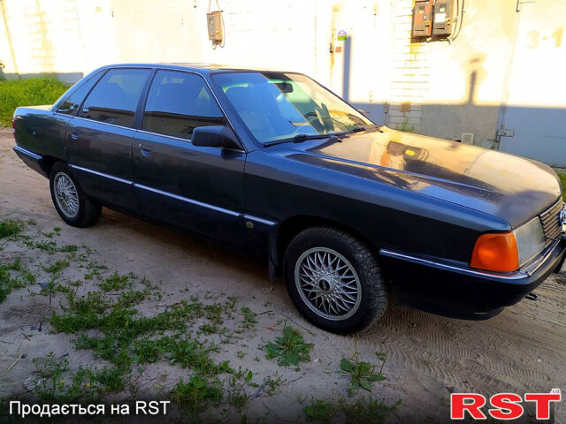 Ауди 100, объемом двигателя 2.3 л и пробегом 290 тыс. км за 999 $, фото 2 на Automoto.ua