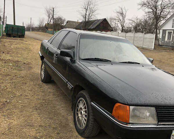 Ауди 100, объемом двигателя 2.3 л и пробегом 400 тыс. км за 1380 $, фото 2 на Automoto.ua