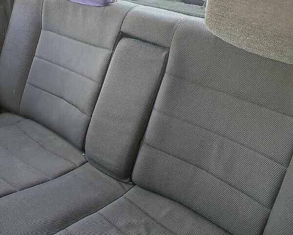 Ауди 100, объемом двигателя 1.8 л и пробегом 376 тыс. км за 650 $, фото 2 на Automoto.ua