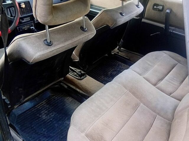 Ауди 100, объемом двигателя 2.2 л и пробегом 316 тыс. км за 650 $, фото 2 на Automoto.ua