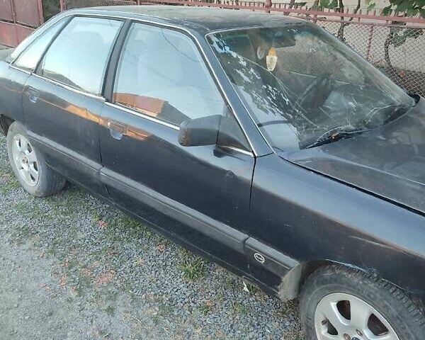 Ауди 100, объемом двигателя 1.8 л и пробегом 376 тыс. км за 650 $, фото 4 на Automoto.ua