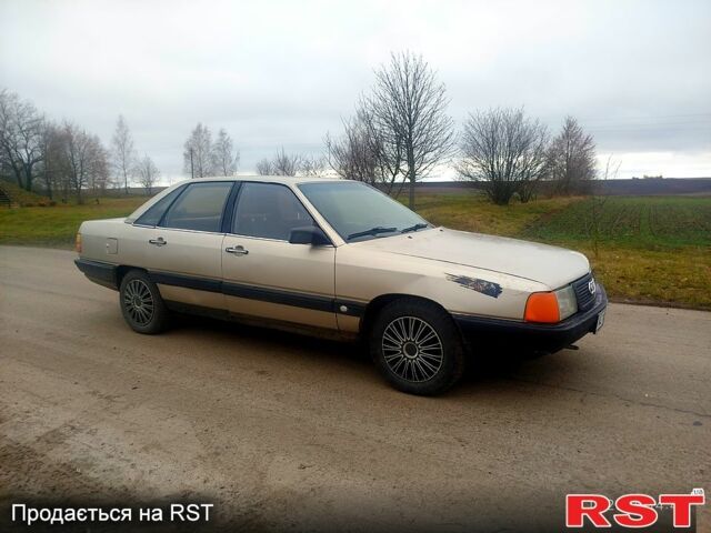 Ауди 100, объемом двигателя 2 л и пробегом 0 тыс. км за 1150 $, фото 4 на Automoto.ua