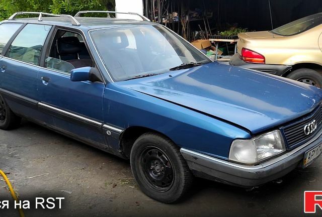Ауді 100, об'ємом двигуна 1.8 л та пробігом 114 тис. км за 1150 $, фото 5 на Automoto.ua