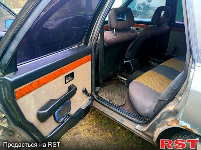 Ауди 100, объемом двигателя 2 л и пробегом 0 тыс. км за 710 $, фото 6 на Automoto.ua