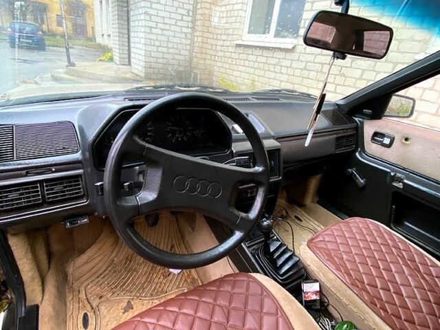 Ауди 100, объемом двигателя 2.3 л и пробегом 300 тыс. км за 1300 $, фото 5 на Automoto.ua
