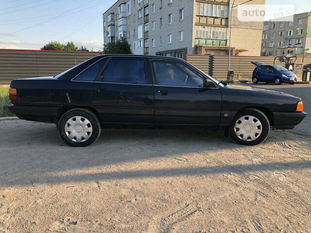 Ауди 100, объемом двигателя 2 л и пробегом 410 тыс. км за 1500 $, фото 4 на Automoto.ua