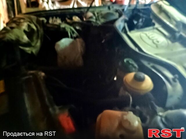 Ауди 100, объемом двигателя 2.3 л и пробегом 0 тыс. км за 500 $, фото 6 на Automoto.ua