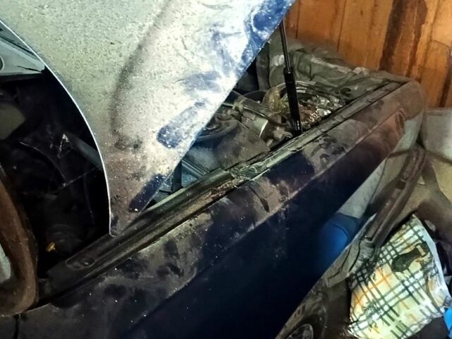 Ауди 100, объемом двигателя 2.3 л и пробегом 0 тыс. км за 500 $, фото 2 на Automoto.ua