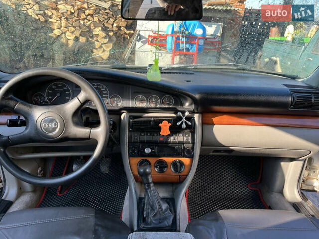 Ауди 100, объемом двигателя 2.8 л и пробегом 300 тыс. км за 1600 $, фото 11 на Automoto.ua