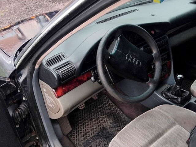 Ауді 100, об'ємом двигуна 2.5 л та пробігом 300 тис. км за 3500 $, фото 1 на Automoto.ua