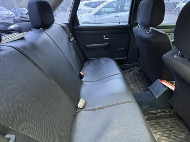 Сірий Ауді 100, об'ємом двигуна 2 л та пробігом 434 тис. км за 1900 $, фото 4 на Automoto.ua