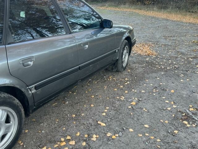 Ауди 100 1991 в Черткове на Automoto.ua Серый Ауди 100, объемом двигателя 2 л и пробегом 500 тыс. км за 2250 $, фото 5 на Automoto.ua