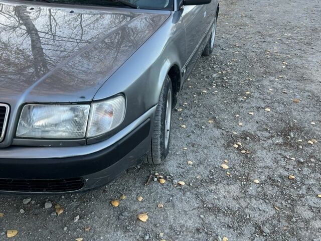 Ауди 100 1991 в Черткове на Automoto.ua Серый Ауди 100, объемом двигателя 2 л и пробегом 500 тыс. км за 2250 $, фото 2 на Automoto.ua