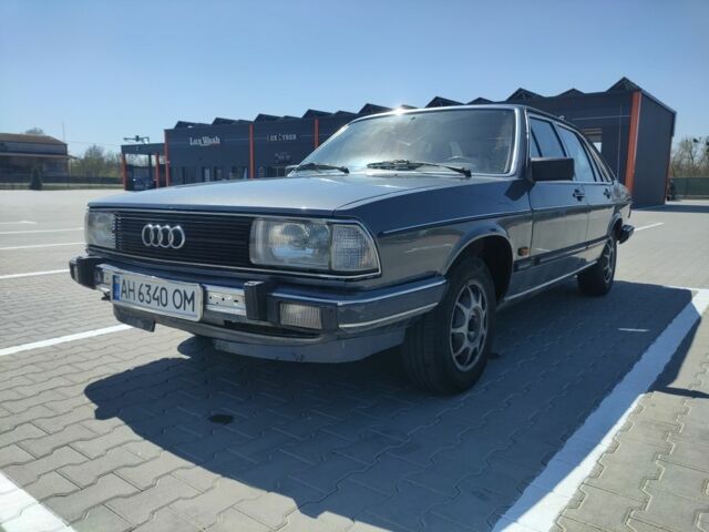 Серый Ауди 100, объемом двигателя 2 л и пробегом 522 тыс. км за 2500 $, фото 1 на Automoto.ua