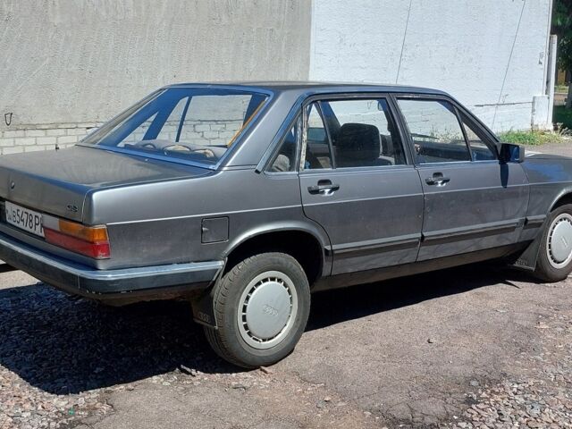 Серый Ауди 100, объемом двигателя 2.2 л и пробегом 354 тыс. км за 1200 $, фото 5 на Automoto.ua