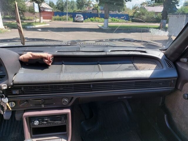 Серый Ауди 100, объемом двигателя 2.2 л и пробегом 354 тыс. км за 1200 $, фото 12 на Automoto.ua