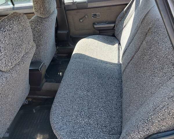 Серый Ауди 100, объемом двигателя 2.1 л и пробегом 348 тыс. км за 1212 $, фото 11 на Automoto.ua