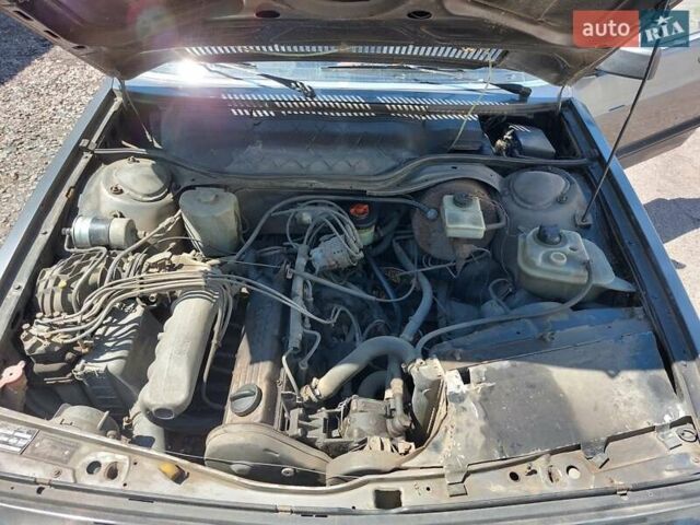 Серый Ауди 100, объемом двигателя 2.1 л и пробегом 348 тыс. км за 1212 $, фото 15 на Automoto.ua