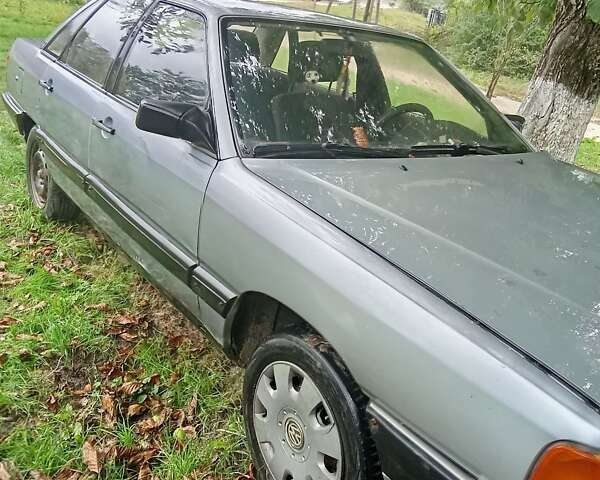 Серый Ауди 100, объемом двигателя 1.8 л и пробегом 125 тыс. км за 834 $, фото 2 на Automoto.ua