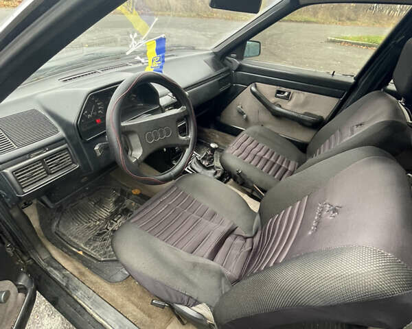 Серый Ауди 100, объемом двигателя 1.8 л и пробегом 338 тыс. км за 1050 $, фото 8 на Automoto.ua