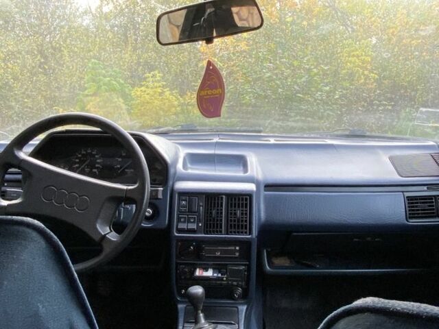 Серый Ауди 100, объемом двигателя 2.2 л и пробегом 307 тыс. км за 1600 $, фото 19 на Automoto.ua