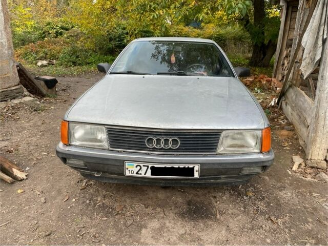 Серый Ауди 100, объемом двигателя 2.2 л и пробегом 307 тыс. км за 1600 $, фото 1 на Automoto.ua