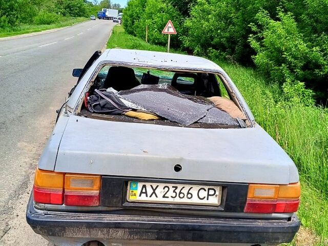 Серый Ауди 100, объемом двигателя 1.8 л и пробегом 111 тыс. км за 500 $, фото 3 на Automoto.ua