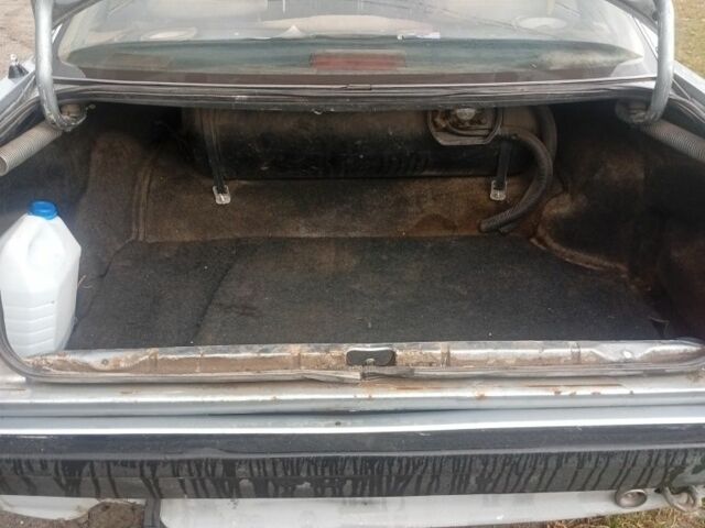 Серый Ауди 100, объемом двигателя 2.2 л и пробегом 999 тыс. км за 1100 $, фото 6 на Automoto.ua