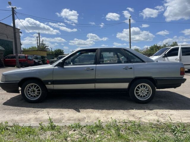 Серый Ауди 100, объемом двигателя 2.1 л и пробегом 300 тыс. км за 979 $, фото 5 на Automoto.ua