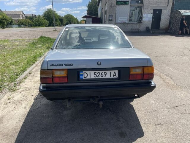 Серый Ауди 100, объемом двигателя 2.1 л и пробегом 300 тыс. км за 979 $, фото 4 на Automoto.ua