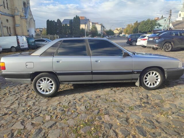 Ауди 100 1984 в Луцке на Automoto.ua Серый Ауди 100, объемом двигателя 0 л и пробегом 545 тыс. км за 1700 $, фото 3 на Automoto.ua