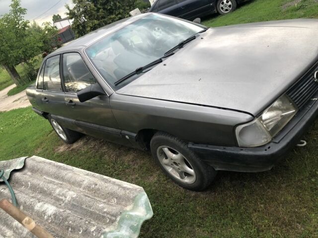 Серый Ауди 100, объемом двигателя 1.8 л и пробегом 3 тыс. км за 1200 $, фото 1 на Automoto.ua