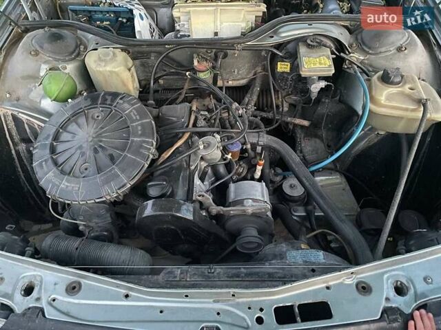 Серый Ауди 100, объемом двигателя 1.8 л и пробегом 306 тыс. км за 1100 $, фото 9 на Automoto.ua