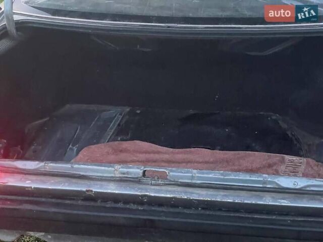 Серый Ауди 100, объемом двигателя 1.8 л и пробегом 306 тыс. км за 1100 $, фото 8 на Automoto.ua