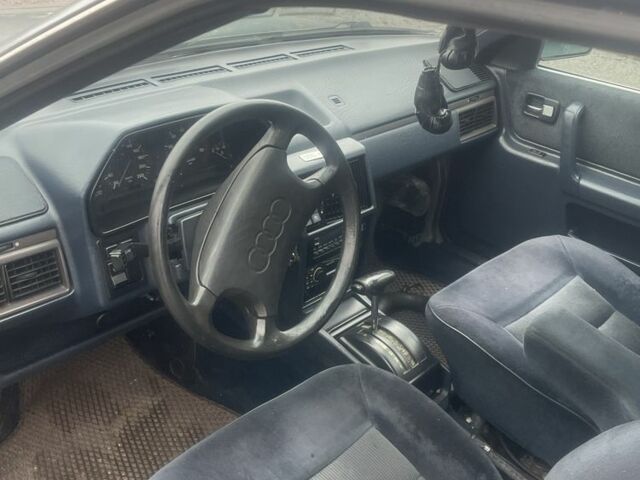 Сірий Ауді 100, об'ємом двигуна 2.1 л та пробігом 352 тис. км за 2500 $, фото 6 на Automoto.ua